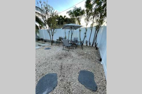 Army Street Beach House By 604 Restaurant!