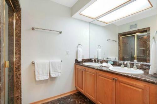 Apartamento Luxury 2-story Oceanfront Condo W/ Views & Pool