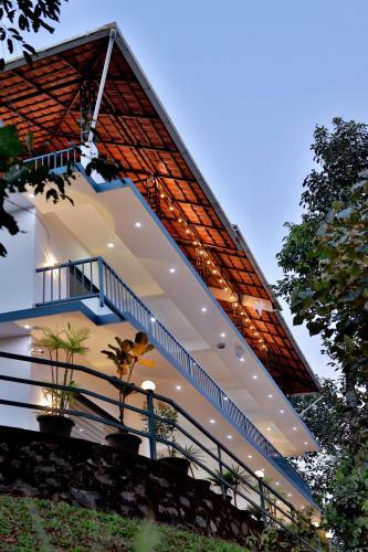 Hotel Vythiri Blue Hills