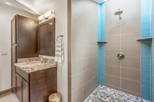 205-4 Ocean View Unit