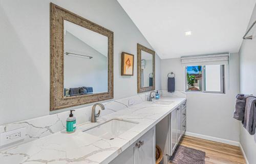100-4 Three Bedroom Ocean View