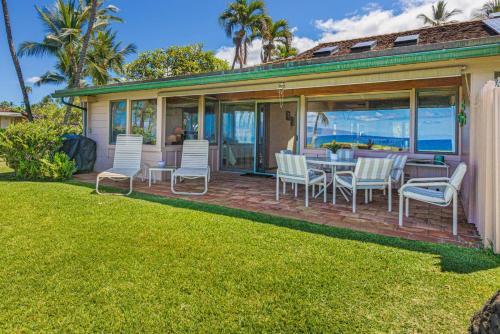 128-1 Puamana Oceanfront