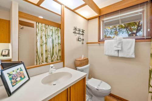 128-1 Puamana Oceanfront