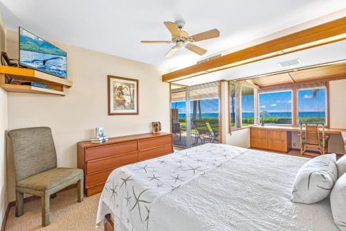 128-1 Puamana Oceanfront