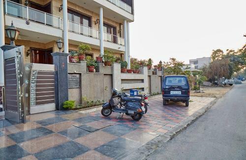 Hotel Kapoor Residency