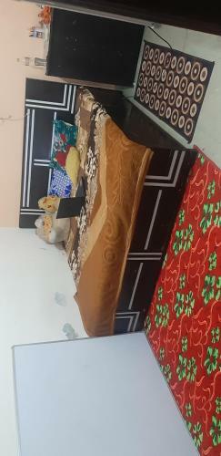 Bed & Breakfast Aranya Boys & Girls Hostel