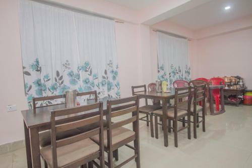 Hotel Oyo 67708 Brikcha Mukhia Home Stay