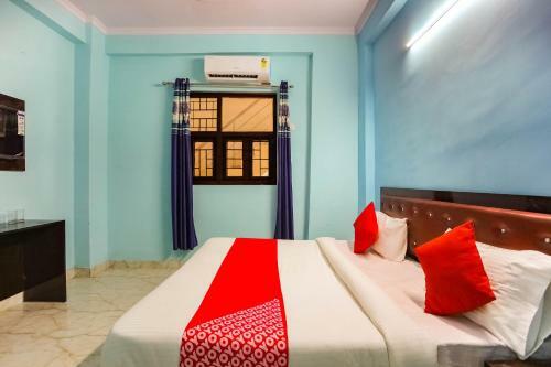 Hotel Collection O 40138 City Hut Residence