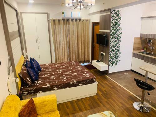 Apartamento The Solitaire Square Near Indiaexpo Mart