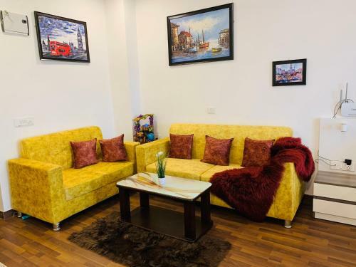 Apartamento The Insta Square Near India Expo Mart