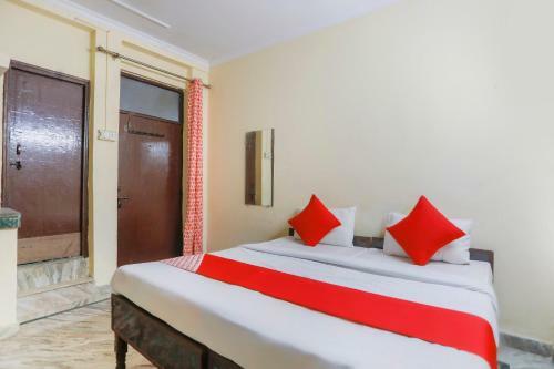 Hotel Oyo 74693 Jmd Guest House
