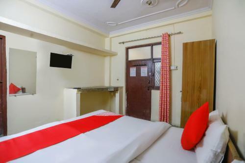 Hotel Oyo 74693 Jmd Guest House
