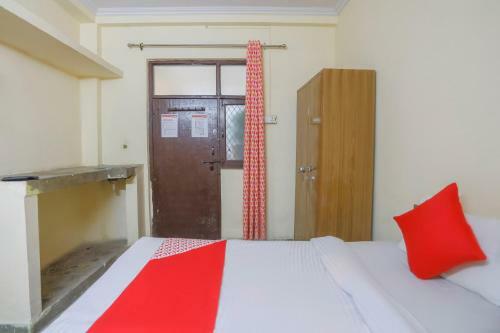 Hotel Oyo 74693 Jmd Guest House