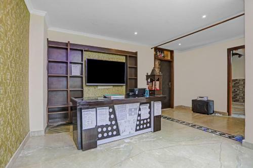 Hotel Collection O O 82851 Shubham Residency-moca