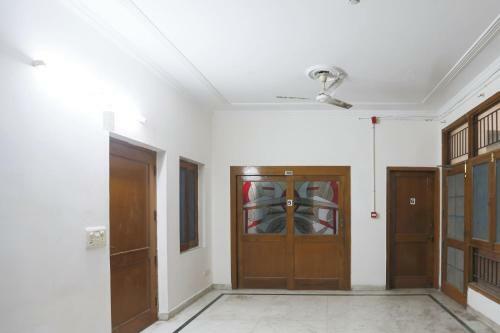 Hotel Collection O 63299 Travel Lodge