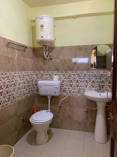 Naddi Homestay And Retro Cafe