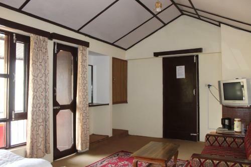 Hotel Nishaad Resorts