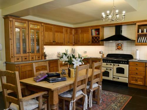Victoria Lodge