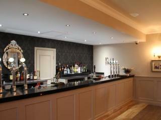 Legacy Dukes Head Hotel