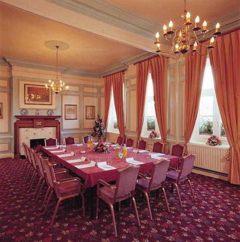 Legacy Dukes Head Hotel