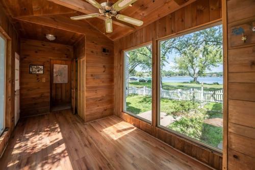 Chain O'lakes Group Getaway-the Johnsburg Estate