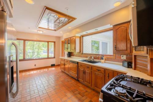 Chain O'lakes Group Getaway-the Johnsburg Estate