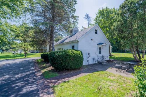 Chain O'lakes Group Getaway-the Johnsburg Estate