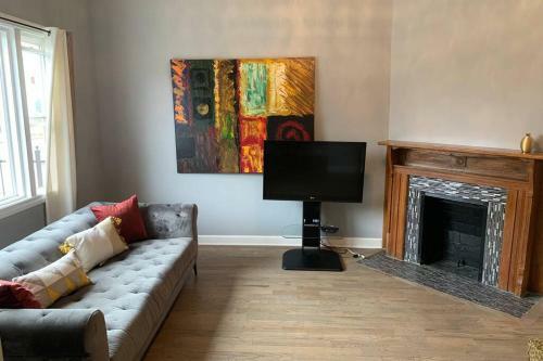 Apartamento Upscale & Cozy 2bd 1bt Apt Mins From Dwntwn Beach