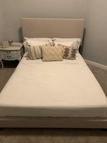 Apartamento Upscale & Cozy 2bd 1bt Apt Mins From Dwntwn Beach