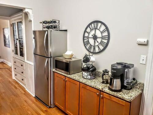 Apartamento Stylish 2-bedroom Flat In Lincoln Park