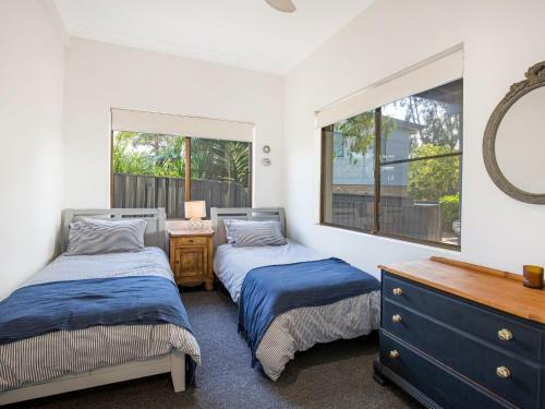 Saltbush Cottage - Pet Friendly - 1 Min Walk To Beach