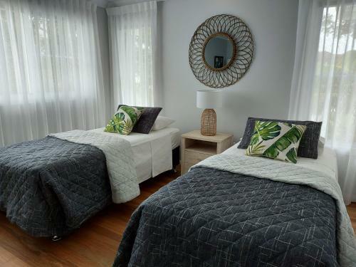 'shelly Beach Horizon' Coastal Beach House