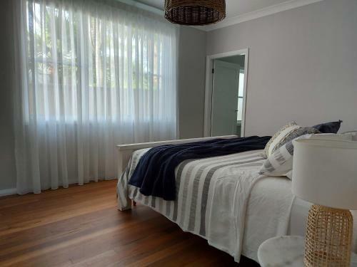 'shelly Beach Horizon' Coastal Beach House