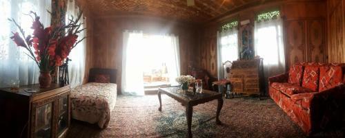 Apartamento Heidi Group Of Houseboats