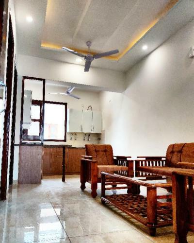 Gracious Apartment