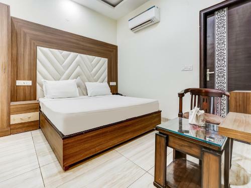 Oyo 85427 Hotel La Vista