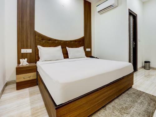 Oyo 85427 Hotel La Vista