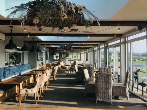Fairway Hotel