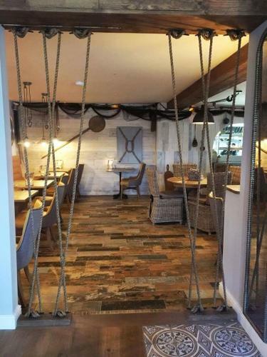 Fairway Hotel