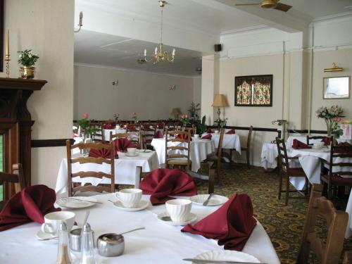 Hostal Michaelson House Hotel