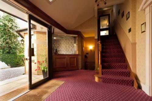 Stuart House Hotel