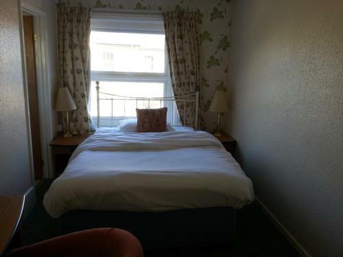 Hostal Cadogan Hotel