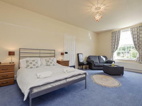 The Knowle