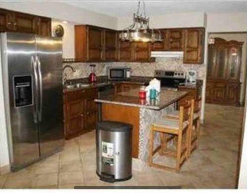 Cheerful 4 Br/2 Baths Between Evansville/ Newburgh