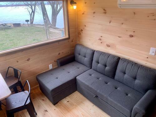 Riverbottom - Tiny Home 2