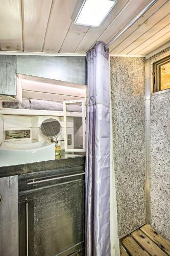 Apartamento Dreamy Tiny Home, Steps From Missouri River!
