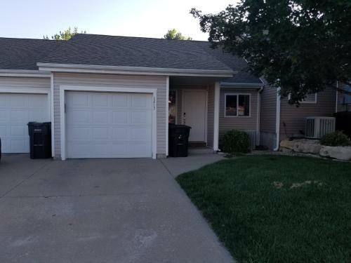Villa Completebnb Presents Mkn1213n, Stunning 3br 2bath Townhouse