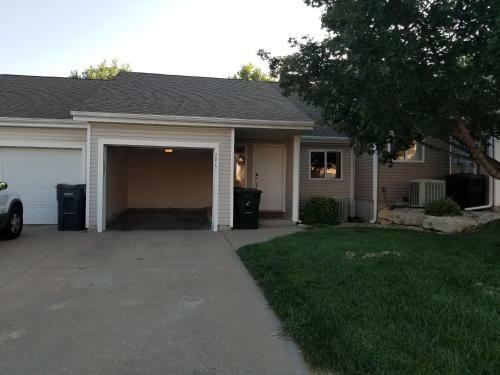 Villa Completebnb Presents Mkn1213n, Stunning 3br 2bath Townhouse