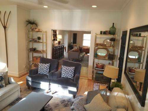 Complete Bnb Presents Tkw3121, Marvelous Upscale 3br, 2bath Home