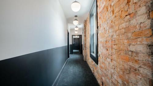 Apartamento Pickle Factory Cigars And Bourbon Rustic One Bedroom
